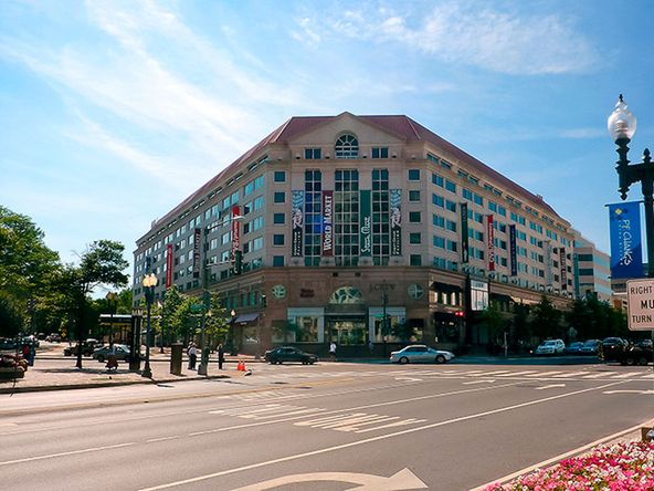 5335 Wisconsin Ave NW, Washington, DC 20015